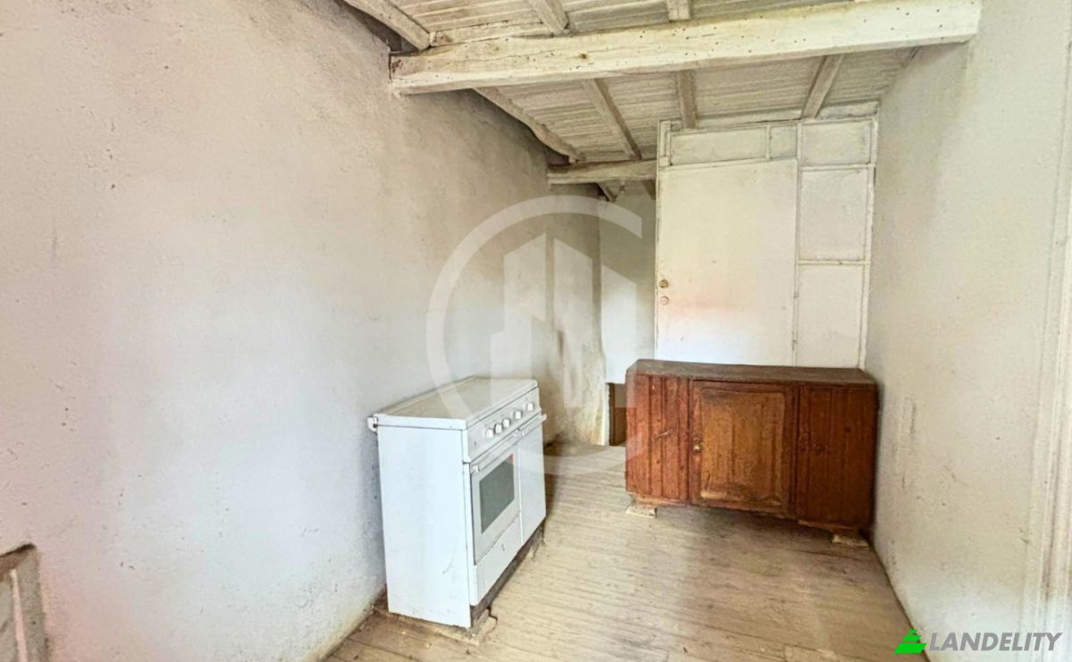 Townhouse for Sale R dos Casalinhos 28, Peraboa, Covilha, Castelo Branco District, Portugal. Photo 3