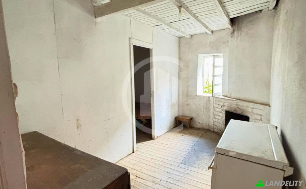Townhouse for Sale R dos Casalinhos 28, Peraboa, Covilha, Castelo Branco District, Portugal. Photo 4