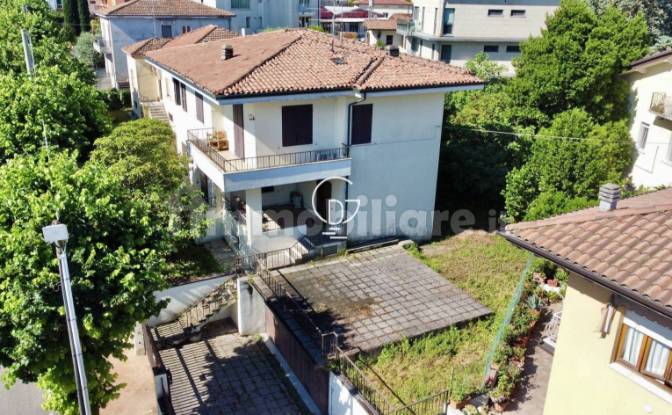 Investing/Development for Sale Via Vittorio Veneto. Photo#2