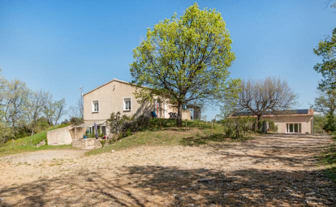 Villa for Sale 665 Chem de Sainte-Croix. Photo#1 Villa for Sale 665 Chem de Sainte-Croix. Photo#1