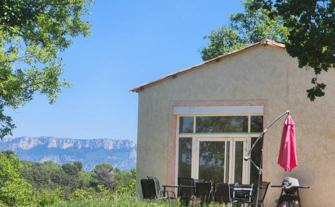 Villa for Sale 665 Chem de Sainte-Croix. Photo#3 Villa for Sale 665 Chem de Sainte-Croix. Photo#3