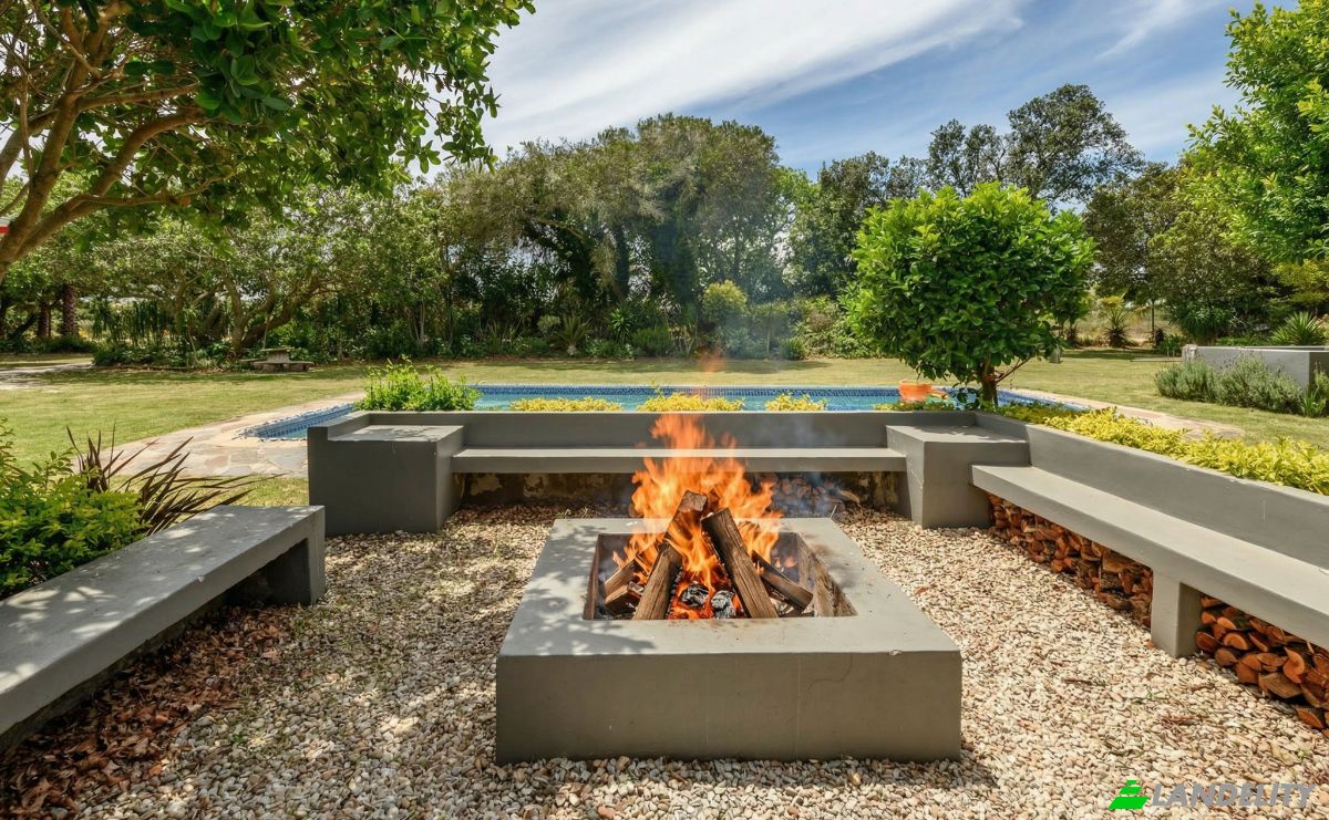 Investing/Development for Sale 18 Recreation Rd, Theescombe, Gqeberha, Nelson Mandela Bay Metropolitan Municipality, Eastern Cape, South Africa, 6070. Photo 1