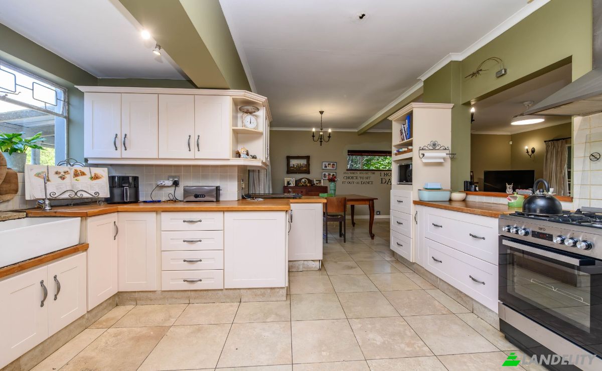 Investing/Development for Sale 18 Recreation Rd, Theescombe, Gqeberha, Nelson Mandela Bay Metropolitan Municipality, Eastern Cape, South Africa, 6070. Photo 4