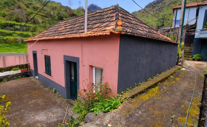Single Family Home for Sale Vereda do Passal 7. Photo#3