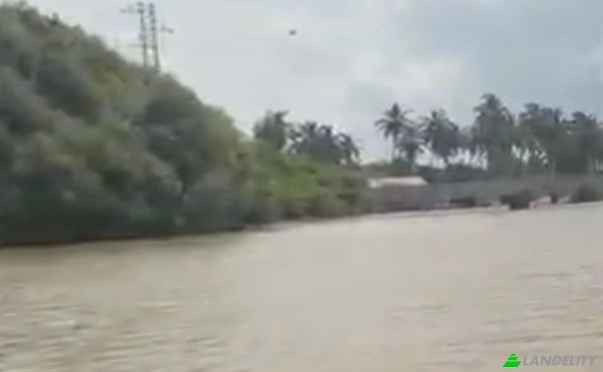 Investing/Development for Sale Assinie Mafia, Assouinde, Mohame, Sud-Comoe, Comoe District, Cote dIvoire. Photo 1