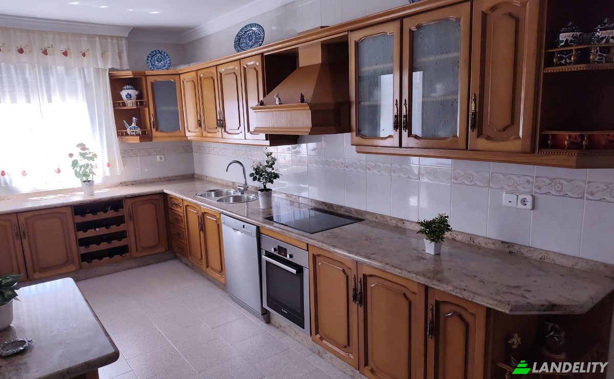 Townhouse for Sale C Malaga, Orgiva, Granada, Andalusia, Spain. Photo 4