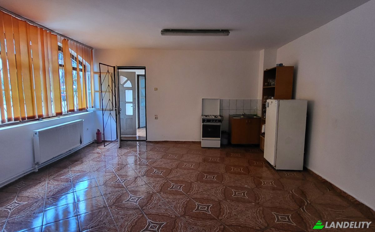 Investing/Development for Sale DN12 126, 535100 Baile Tusnad, Baile Tusnad, Harghita County, Romania. Photo 8