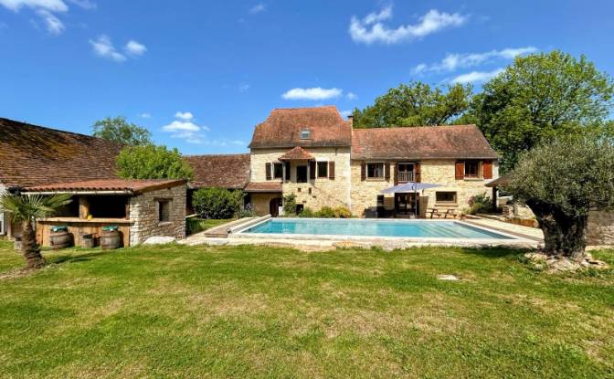 Single Family Home for Sale 18 Chem du Rat. Photo#1 Single Family Home for Sale 18 Chem du Rat. Photo#1
