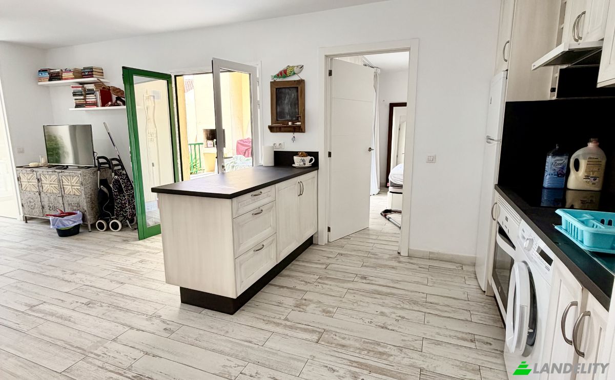 Apartment for Sale Av Ernesto Sarti, Costa Adeje, Santa Cruz de Tenerife, Canary Islands, Spain. Photo 4