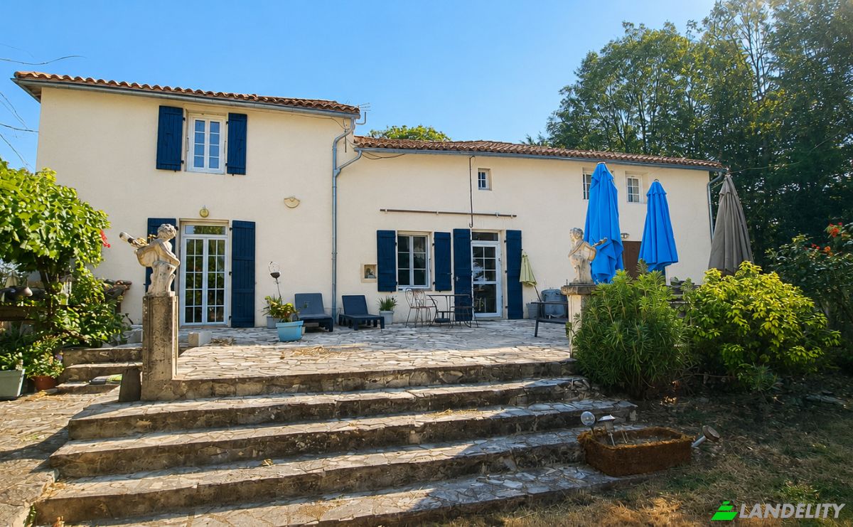 Single Family Home for Sale 1 Rte des Essarts, 79220 Cours, Cours, Deux-Sevres, Nouvelle-Aquitaine, France. Photo 1