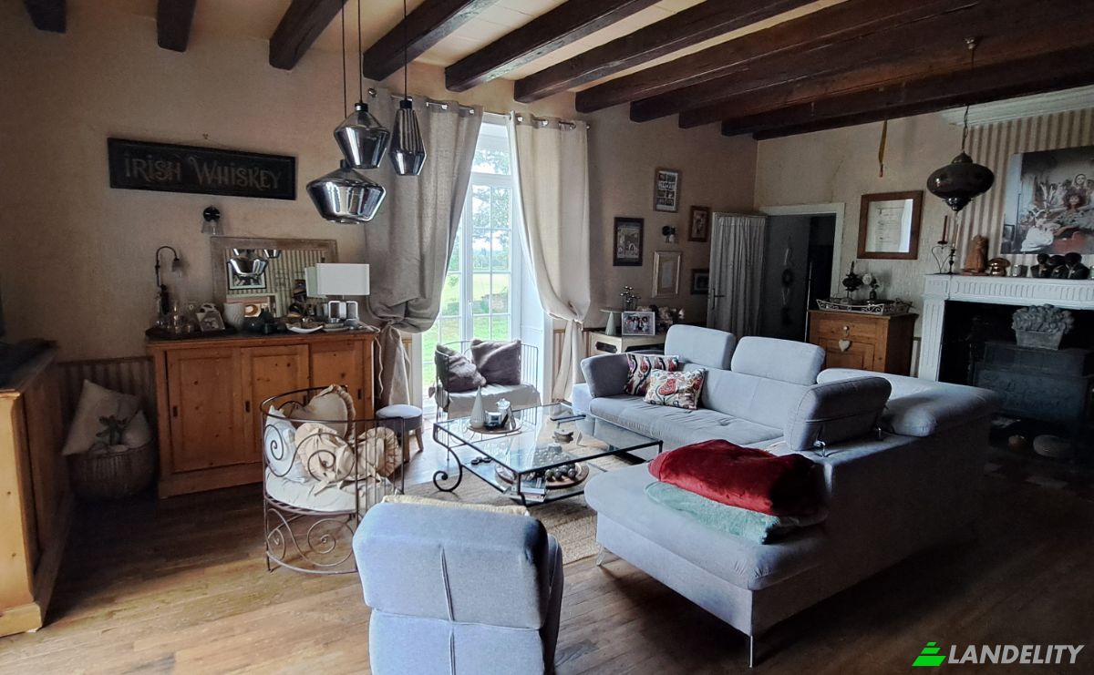 Single Family Home for Sale 1 Rte des Essarts, 79220 Cours, Cours, Deux-Sevres, Nouvelle-Aquitaine, France. Photo 11