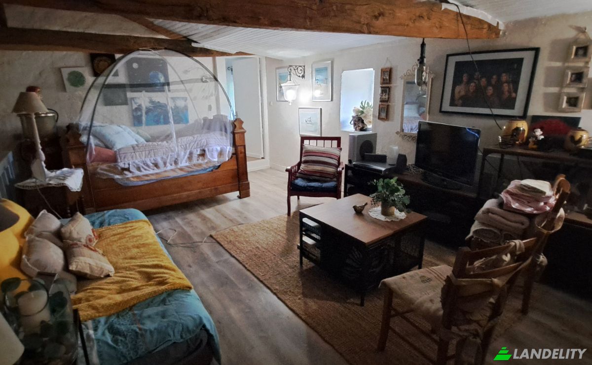 Single Family Home for Sale 1 Rte des Essarts, 79220 Cours, Cours, Deux-Sevres, Nouvelle-Aquitaine, France. Photo 19