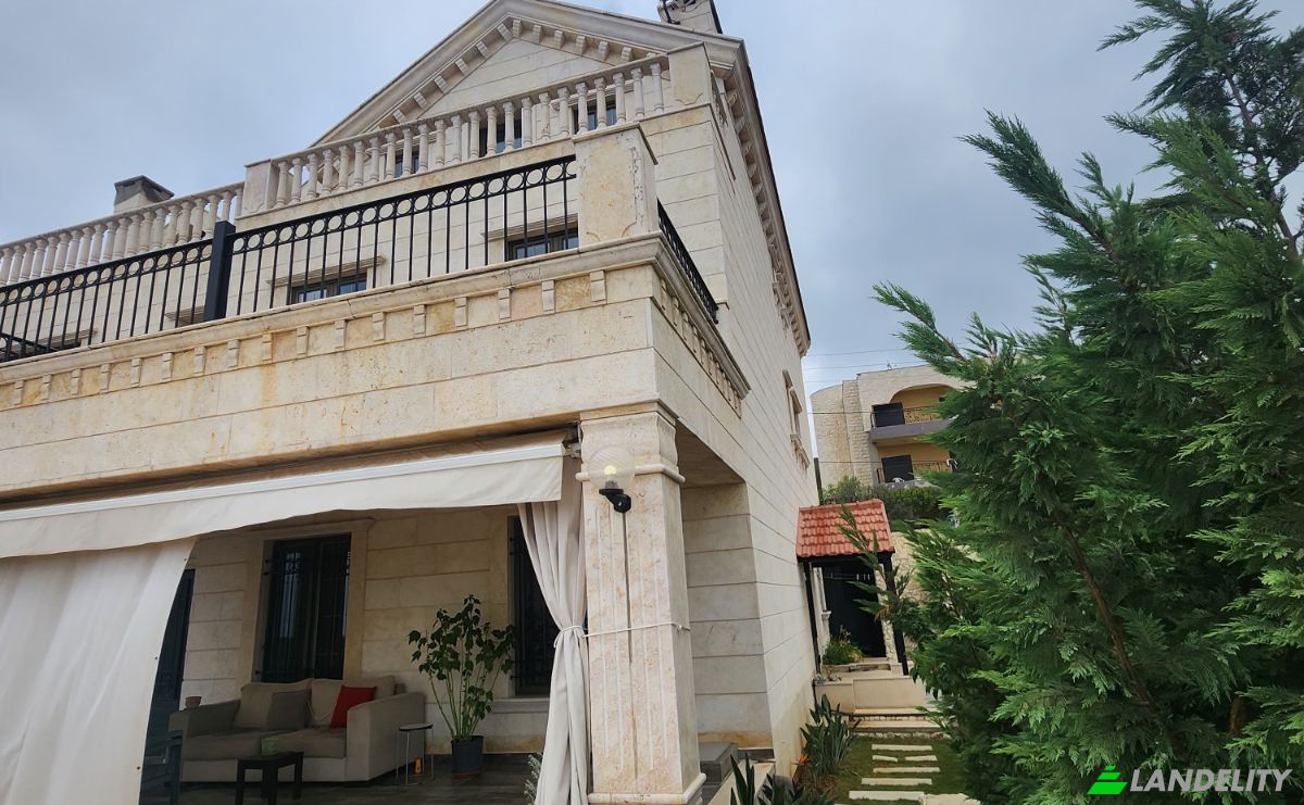 Villa for Sale Gharzouz, Jbeil, Mount Lebanon Governorate, Lebanon. Photo 10