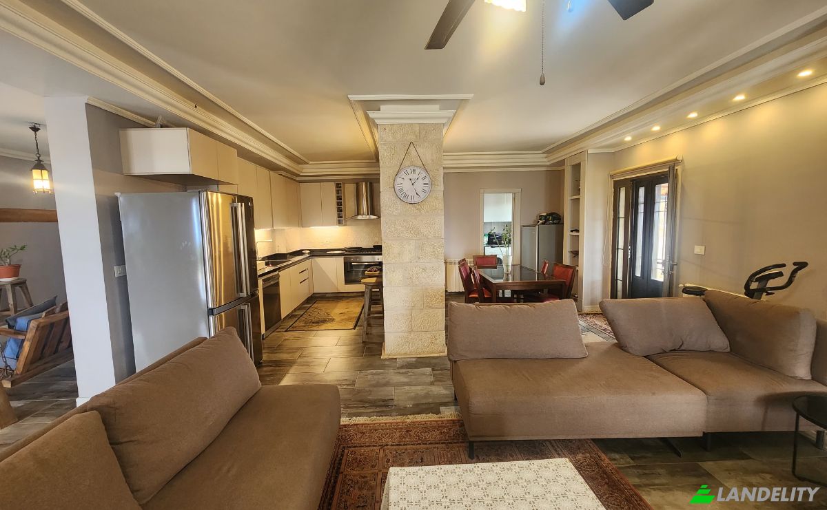 Villa for Sale Gharzouz, Jbeil, Mount Lebanon Governorate, Lebanon. Photo 24