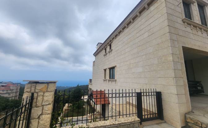 Villa for Sale Gharzouz, Jbeil. Photo#8