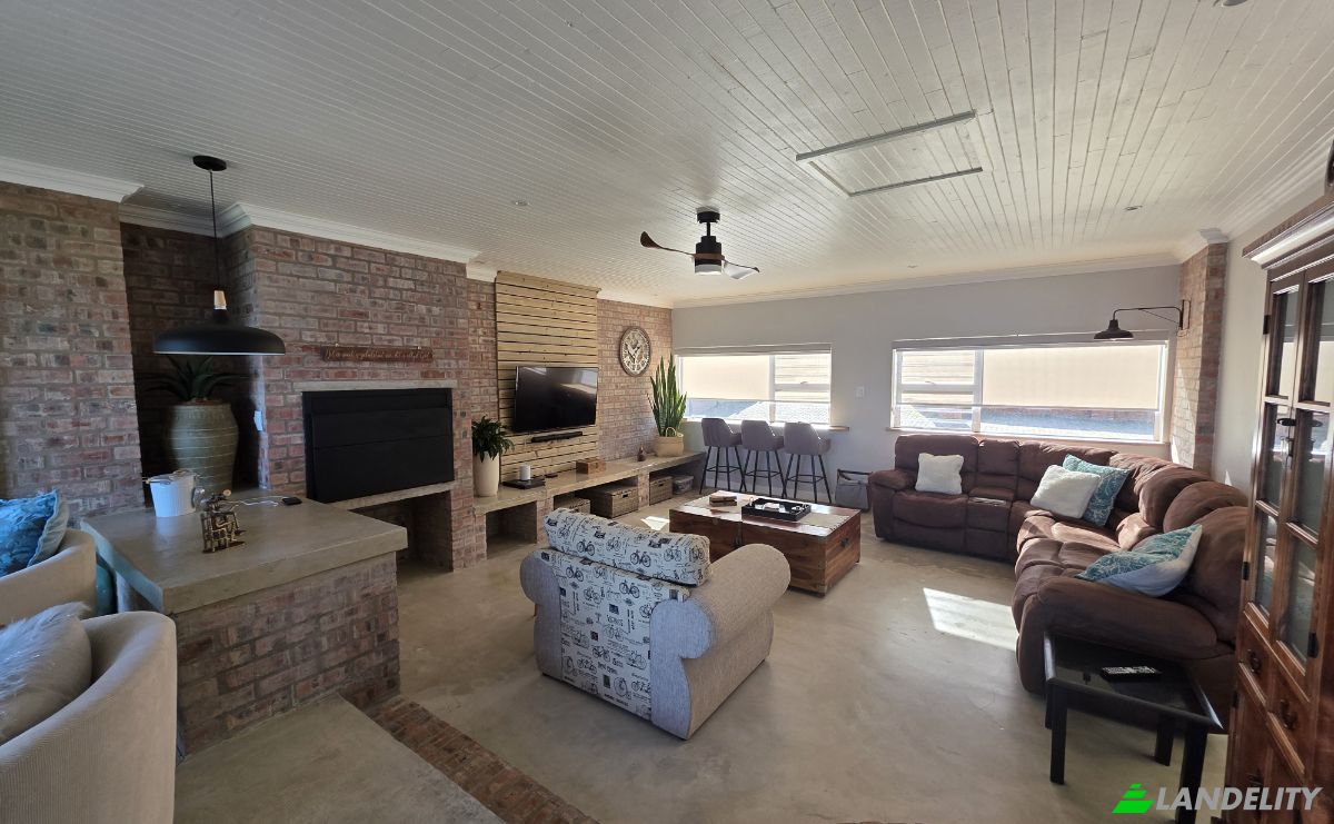 Single Family Home for Sale 42P Mellifera St, Dana Bay, Mossel Bay, Garden Route District Municipality, Western Cape, South Africa, 6510. Photo 8