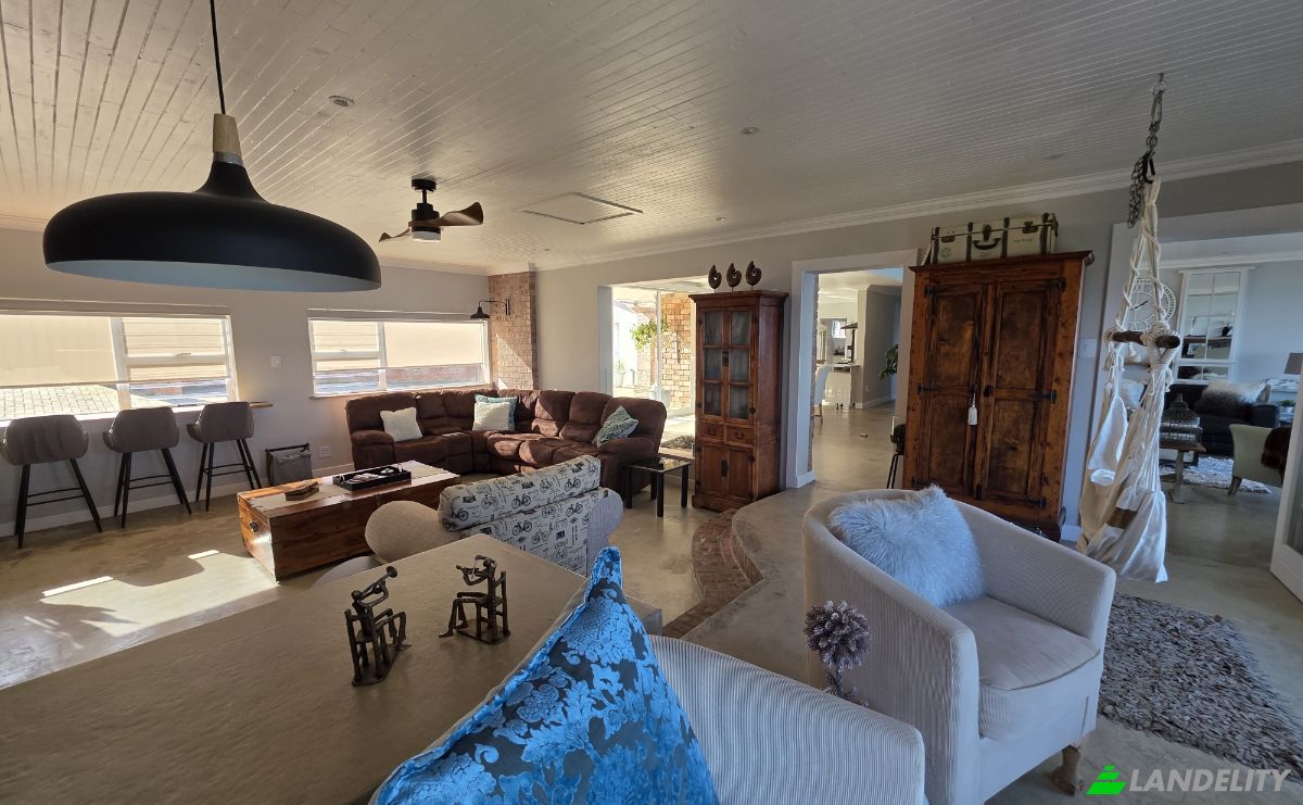 Single Family Home for Sale 42P Mellifera St, Dana Bay, Mossel Bay, Garden Route District Municipality, Western Cape, South Africa, 6510. Photo 12