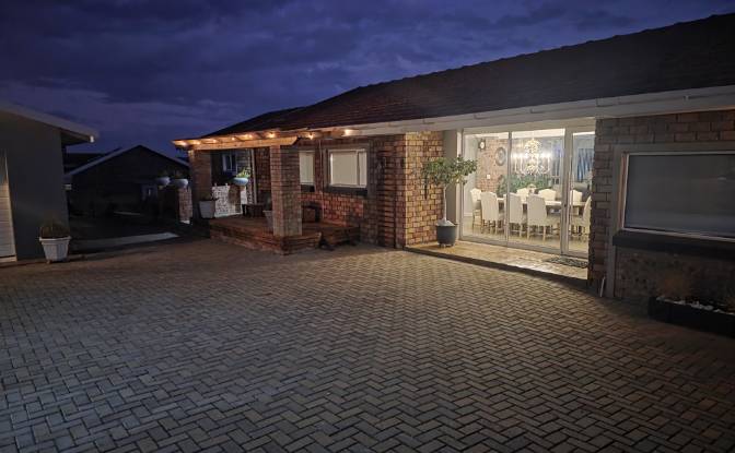 Single Family Home for Sale 42P Mellifera St. Photo#3