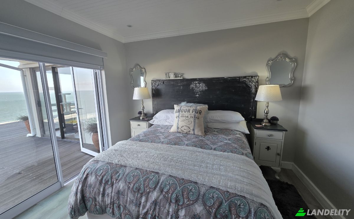 Single Family Home for Sale 42P Mellifera St, Dana Bay, Mossel Bay, Garden Route District Municipality, Western Cape, South Africa, 6510. Photo 18