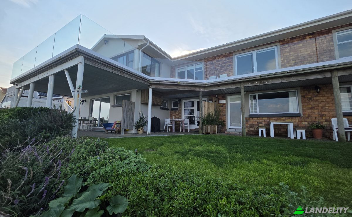Single Family Home for Sale 42P Mellifera St, Dana Bay, Mossel Bay, Garden Route District Municipality, Western Cape, South Africa, 6510. Photo 1