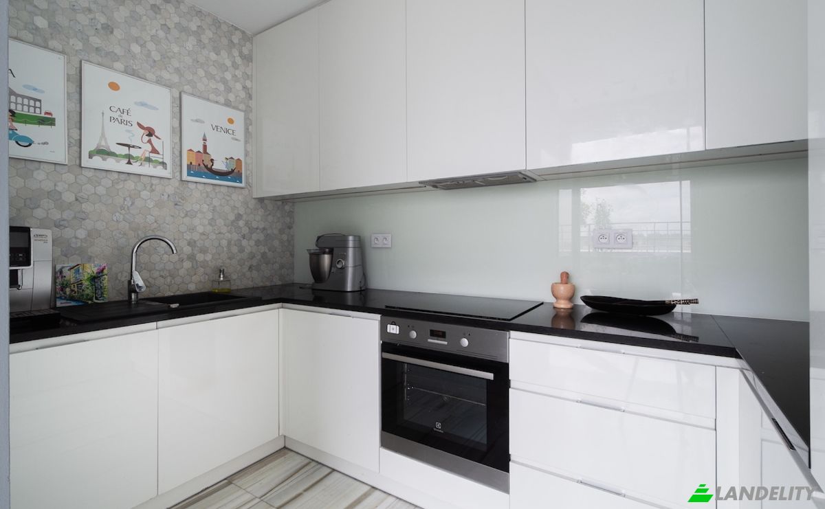 Apartment for Sale Grojecka 164, 02-120 Warszawa, Warsaw, Masovian Voivodeship, Poland. Photo 24