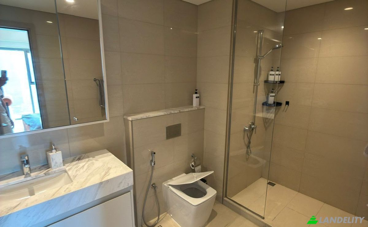 Apartment for Sale 1 Sheikh Mohammed bin Rashid Blvd, Dubai, Burj Khalifa, United Arab Emirates, Downtown Dubai. Photo 7