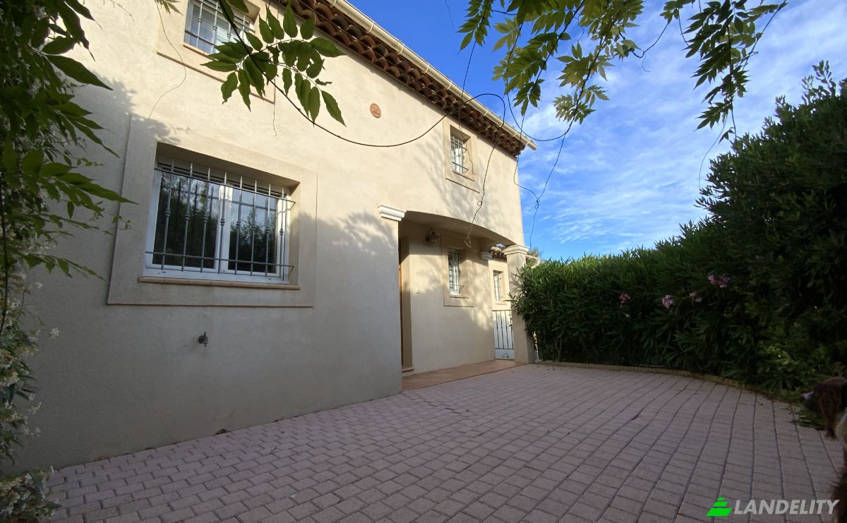 Single Family Home for Sale 489 Chem de la Mauniere, 83400 Hyeres, Hyeres, Var, Provence-Alpes-Cote dAzur, France. Photo 23