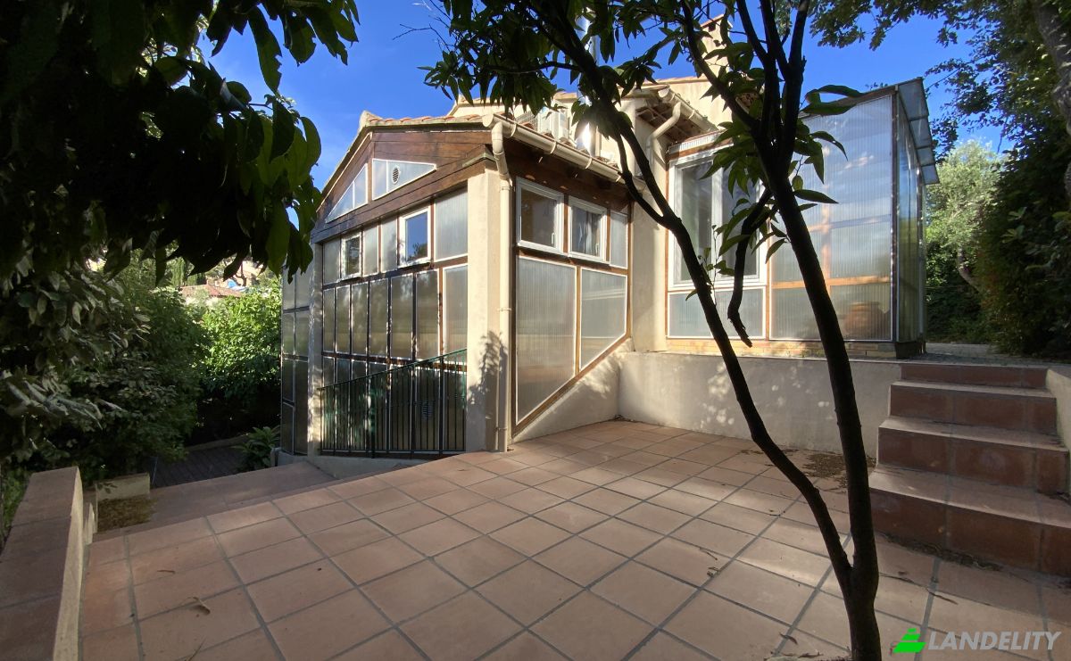 Single Family Home for Sale 489 Chem de la Mauniere, 83400 Hyeres, Hyeres, Var, Provence-Alpes-Cote dAzur, France. Photo 5