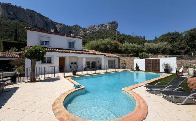 Single Family Home for Sale 513 Chem des Chateaux. Photo#1