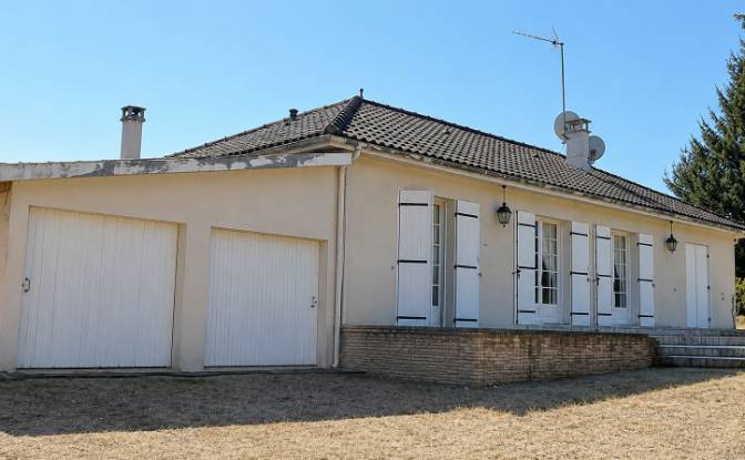 Villa for Sale 409 Les Moulineaux E. Photo#2