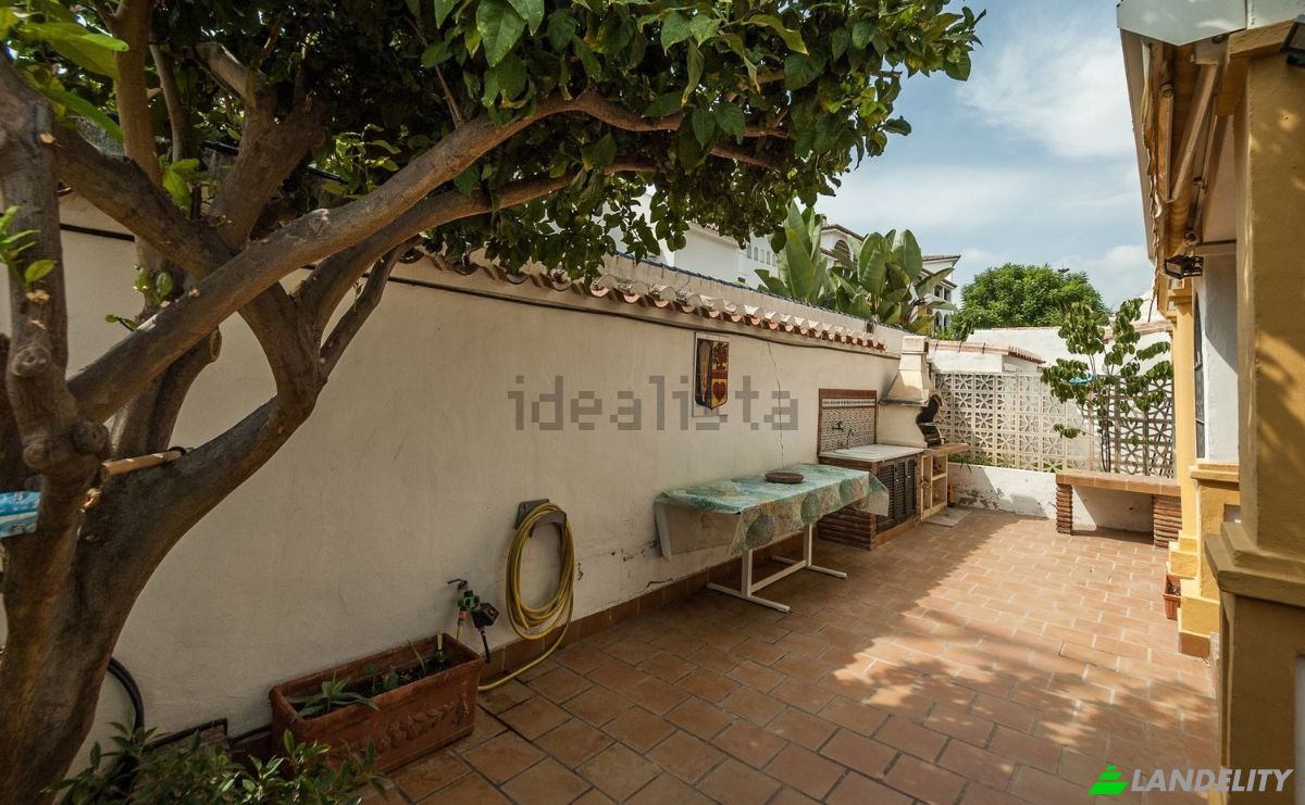 Townhouse for Sale Av Margaret Pitarch, Fuengirola, Malaga, Province of Malaga, Andalusia, Spain. Photo 19