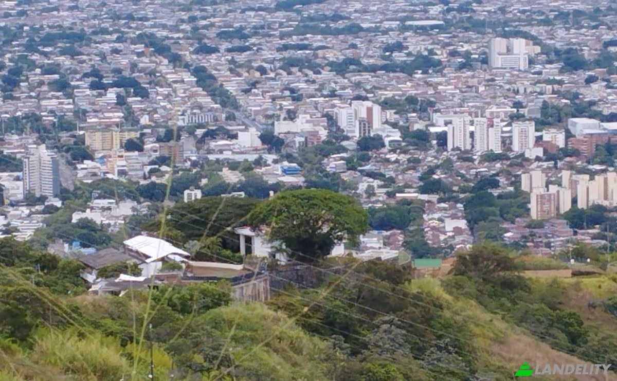 Investing/Development for Sale Via a Cristo Rey, Los Cristales Tejares, Cali, Valle del Cauca, Colombia. Photo 7