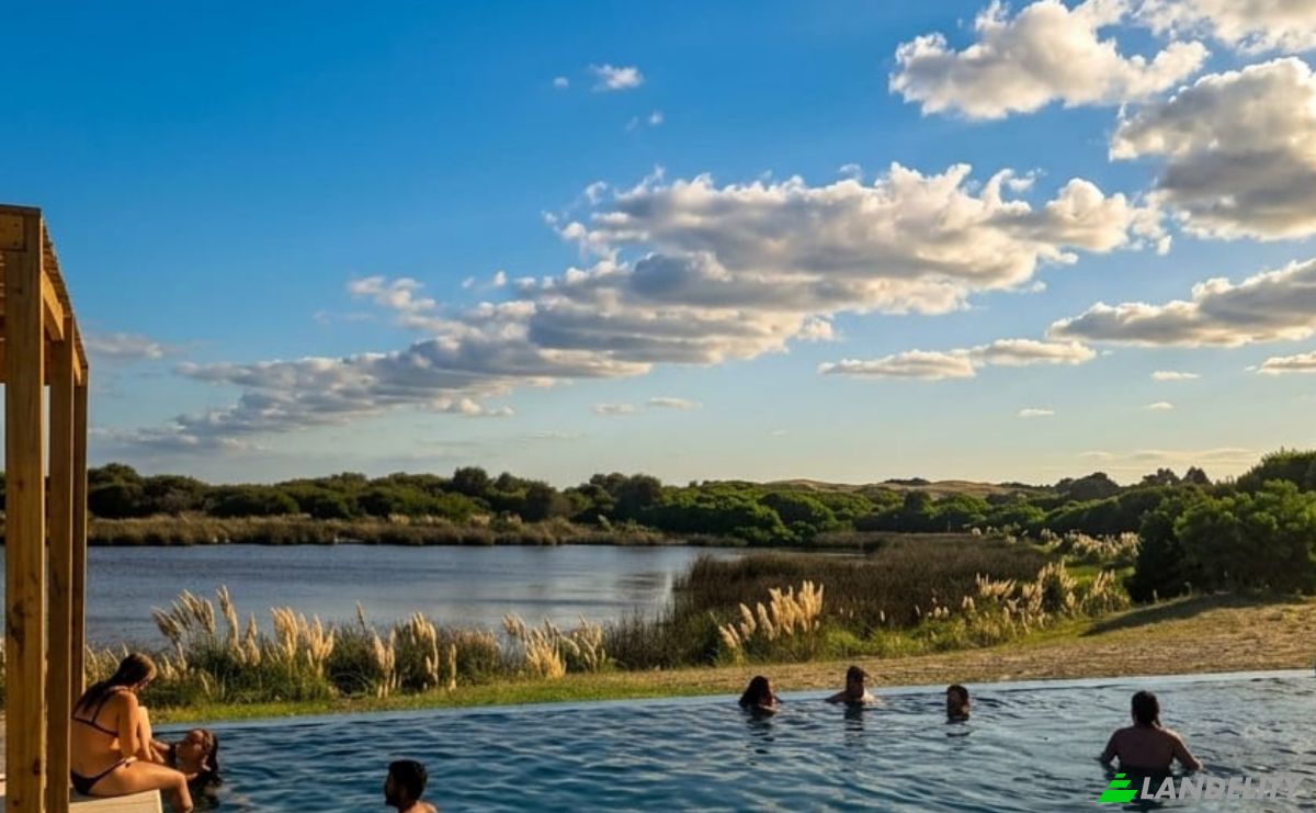 Maison unifamiliale à vendre Acceso Punta Medanos, La Costa Partido, Buenos Aires Province, Argentina, Provincia de Buenos Aires. Photo 16