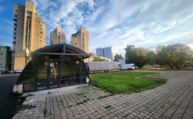 Commercial Building for Sale Bloc C26. Photo#1