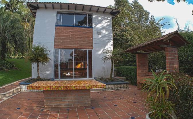 Villa for Sale Santa Elena, Las Mercedes, Medellin. Photo#7 Villa for Sale Santa Elena, Las Mercedes, Medellin. Photo#7
