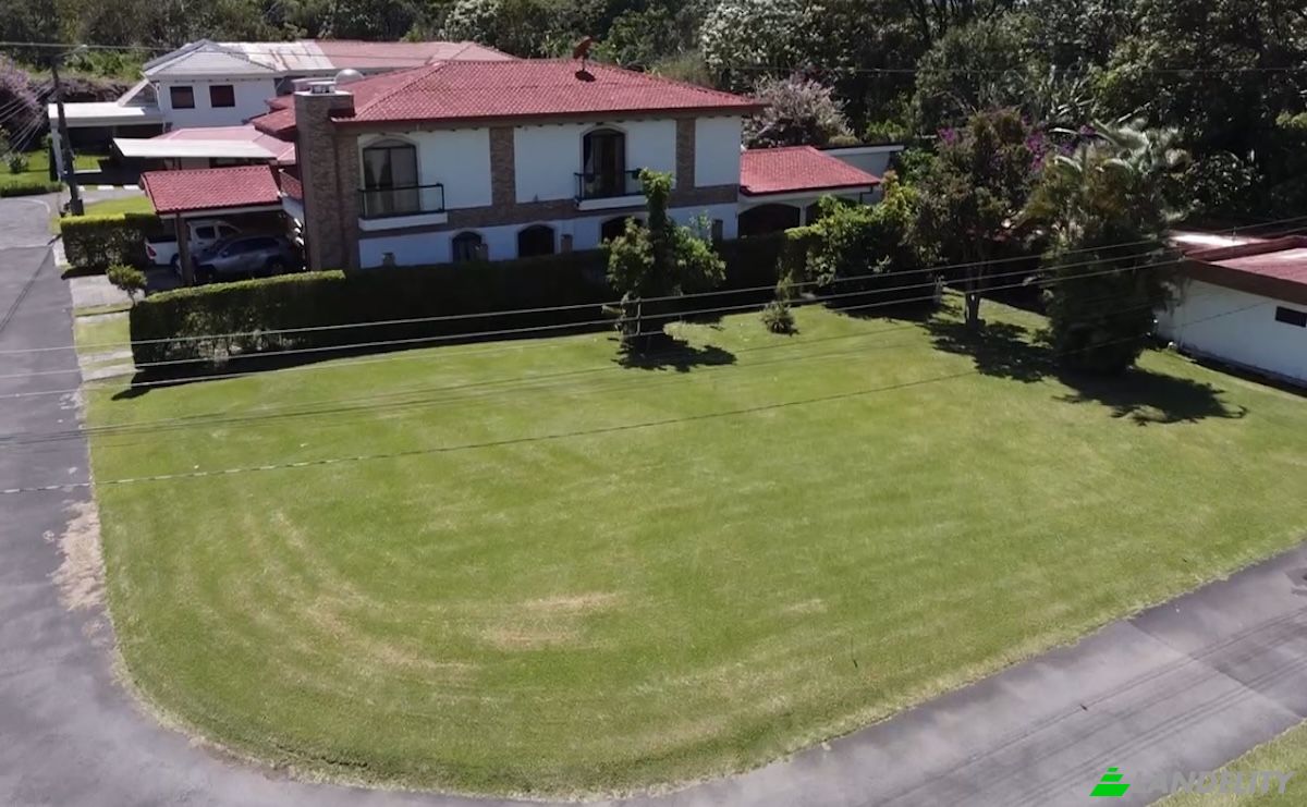 Land Lot for Sale Heredia Province, Canton de Santo Domingo, Costa Rica, Santo Domingo. Photo 1
