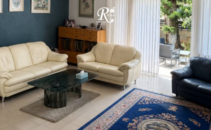Villa for Sale David Dvora St 17, Kiryat Ono. Photo#2 Villa for Sale David Dvora St 17, Kiryat Ono. Photo#2
