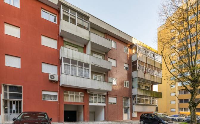 Apartment for Sale R Orfeao de Braga 18, Braga. Photo#18