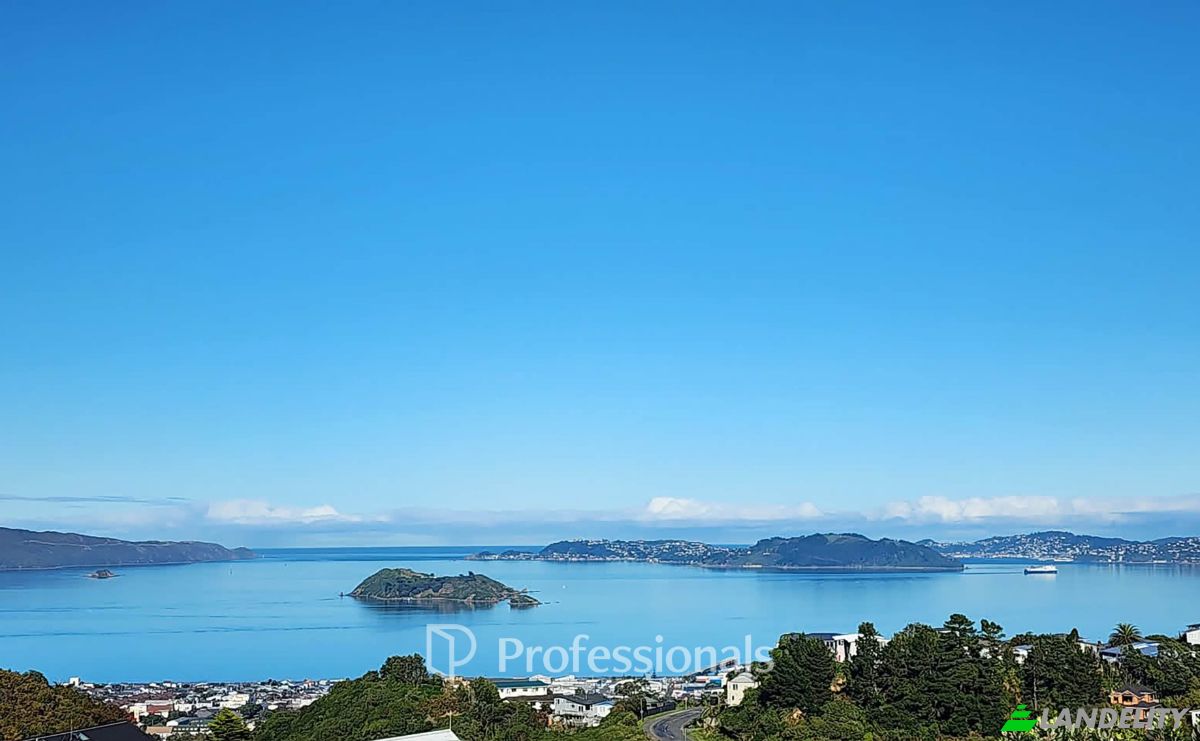 Single Family Home for Sale 52 Cypress Drive, Maungaraki, Lower Hutt 5010, Lower Hutt, Lower Hutt City, Wellington Region, New Zealand. Photo 3