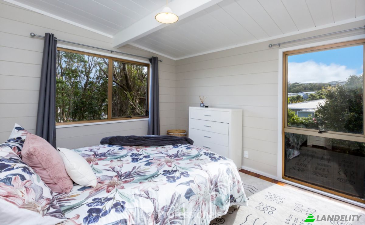 Single Family Home for Sale 52 Cypress Drive, Maungaraki, Lower Hutt 5010, Lower Hutt, Lower Hutt City, Wellington Region, New Zealand. Photo 10