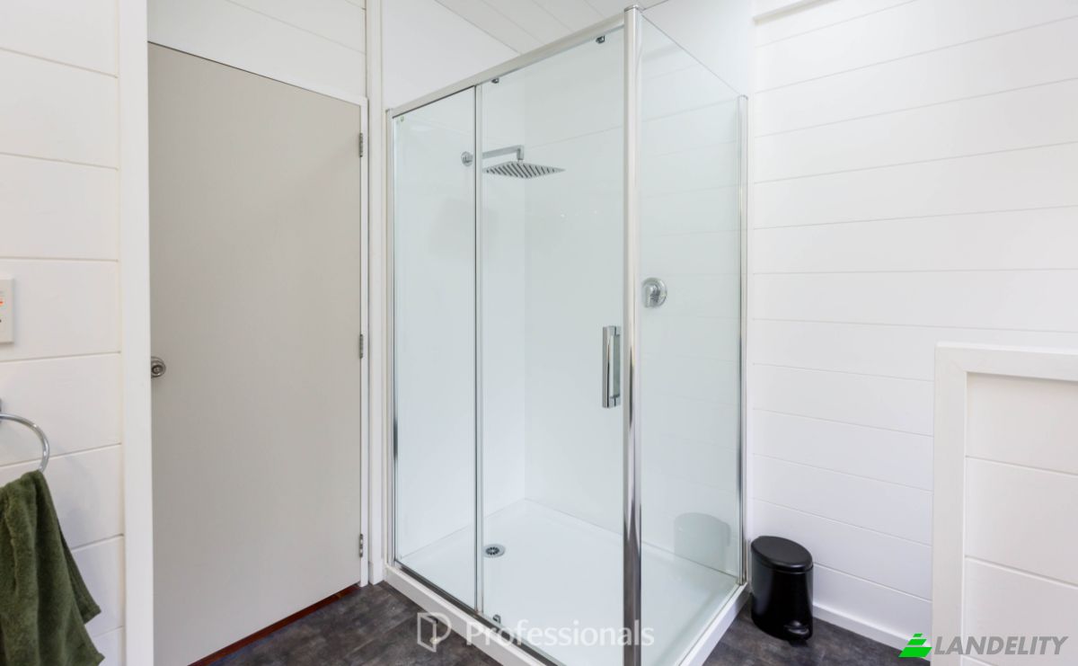 Single Family Home for Sale 52 Cypress Drive, Maungaraki, Lower Hutt 5010, Lower Hutt, Lower Hutt City, Wellington Region, New Zealand. Photo 14