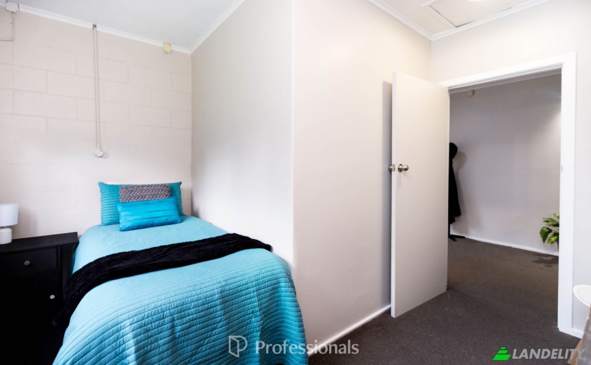 Single Family Home for Sale 52 Cypress Drive, Maungaraki, Lower Hutt 5010, Lower Hutt, Lower Hutt City, Wellington Region, New Zealand. Photo 19
