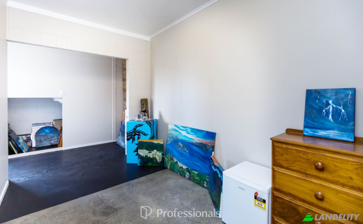 Single Family Home for Sale 52 Cypress Drive, Maungaraki, Lower Hutt 5010, Lower Hutt, Lower Hutt City, Wellington Region, New Zealand. Photo 21