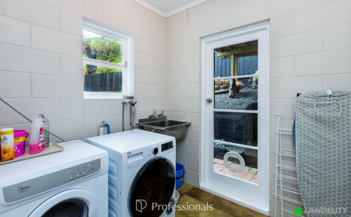 Single Family Home for Sale 52 Cypress Drive, Maungaraki, Lower Hutt 5010, Lower Hutt, Lower Hutt City, Wellington Region, New Zealand. Photo 23