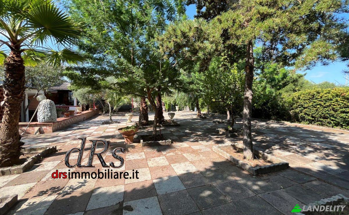 Villa for Sale 75015 Pisticci, Pisticci, Province of Matera, Basilicata, Italy. Photo 8