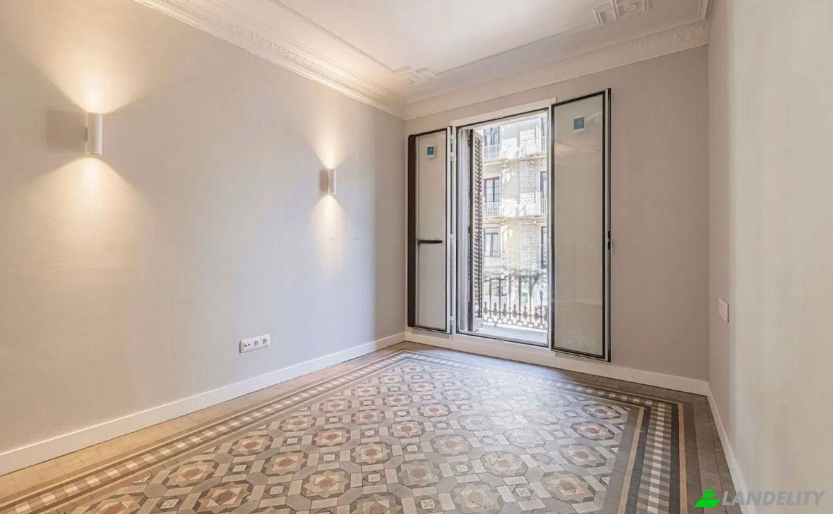 Apartment for Sale Carrer de Bergara, Eixample, Barcelona, Catalonia, Spain. Photo 8