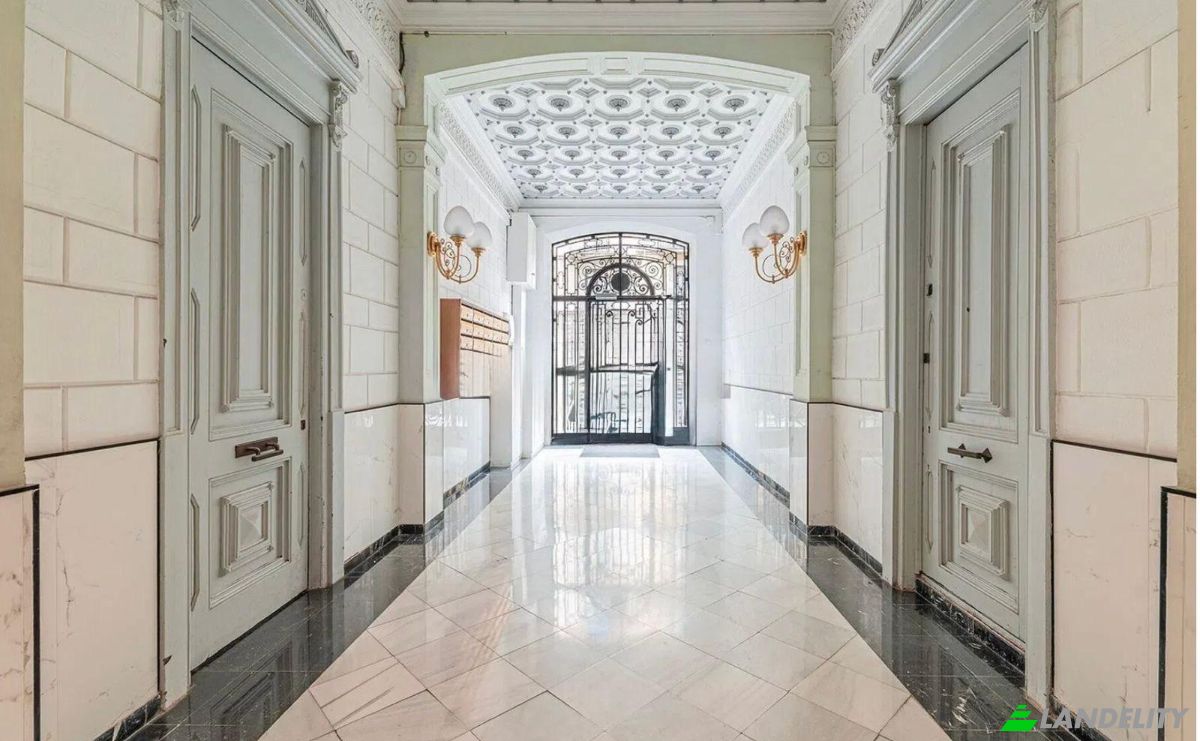 Apartment for Sale Carrer de Bergara, Eixample, Barcelona, Catalonia, Spain. Photo 1