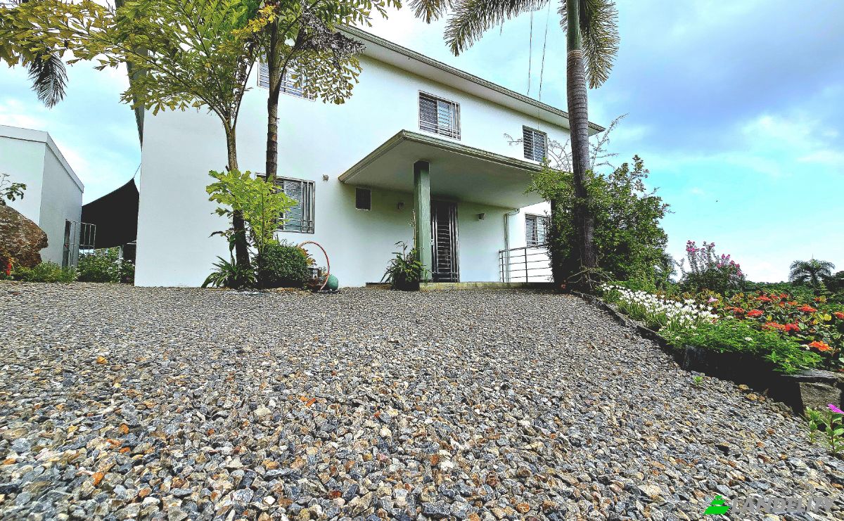 Villa for Sale El Limon 32000, El Limon, Samana, Samana Province, Dominican Republic. Photo 2