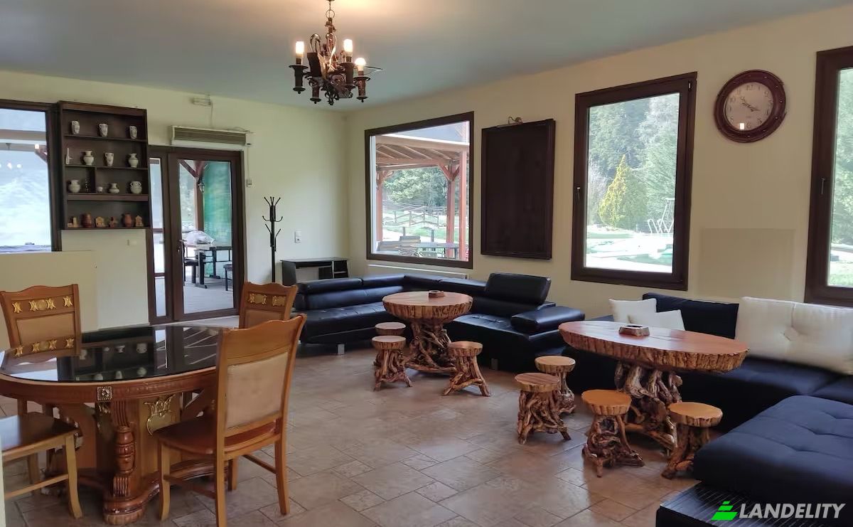Villa for Sale Elassona 402 00, Karia, Thessalia, Decentralized Administration of Thessaly and Central Greece, Greece. Photo 7