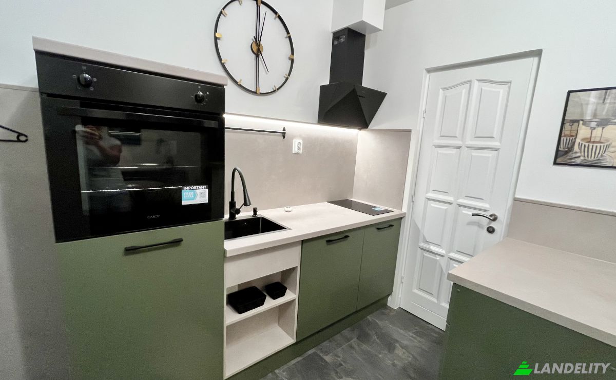 Apartment for Sale Budapest, Hungary, Szentkiralyi u 49, 1088 Hungary. Photo 10